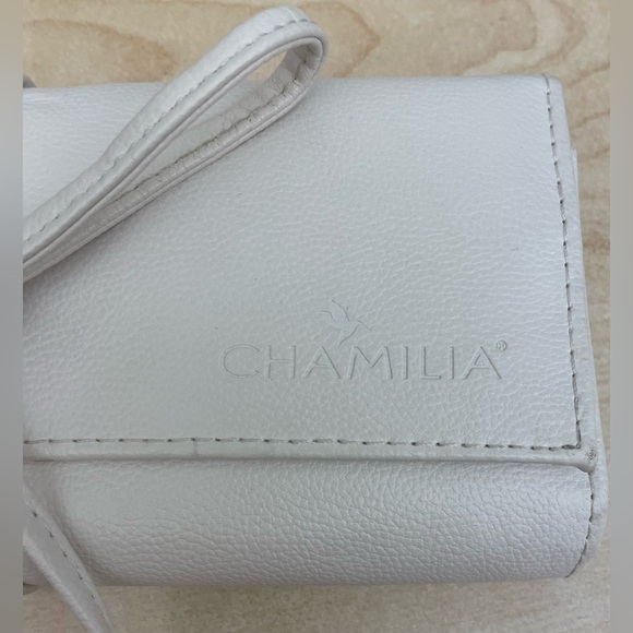 Chamilia Jewelry Travel Pouch White Leatherette Tie up Bag 4"x8" - Picture 2 of 8